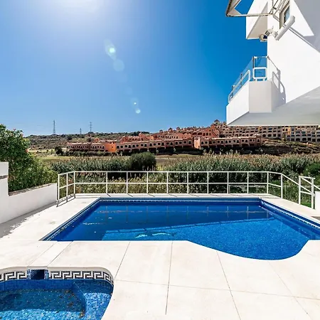 Breathtaking Views 3bdr In Valle Romano Golf Vila